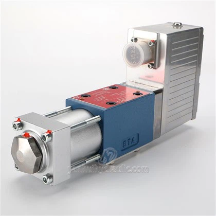 Zawór serwo MOOG D633